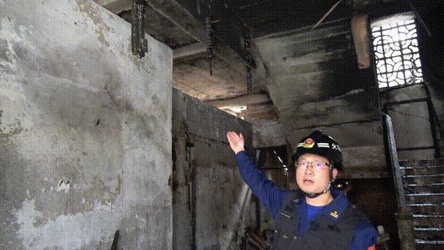 商铺突发火灾事件,沿街商铺火灾案例分析视频