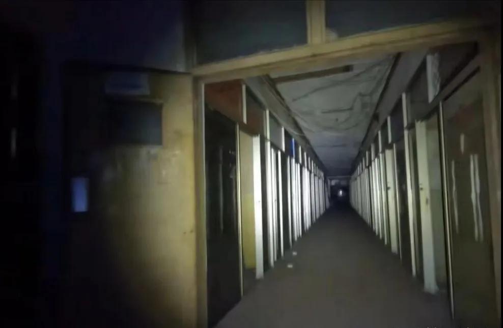 重庆第一高楼520米有多少层,重庆第一栋500楼高楼