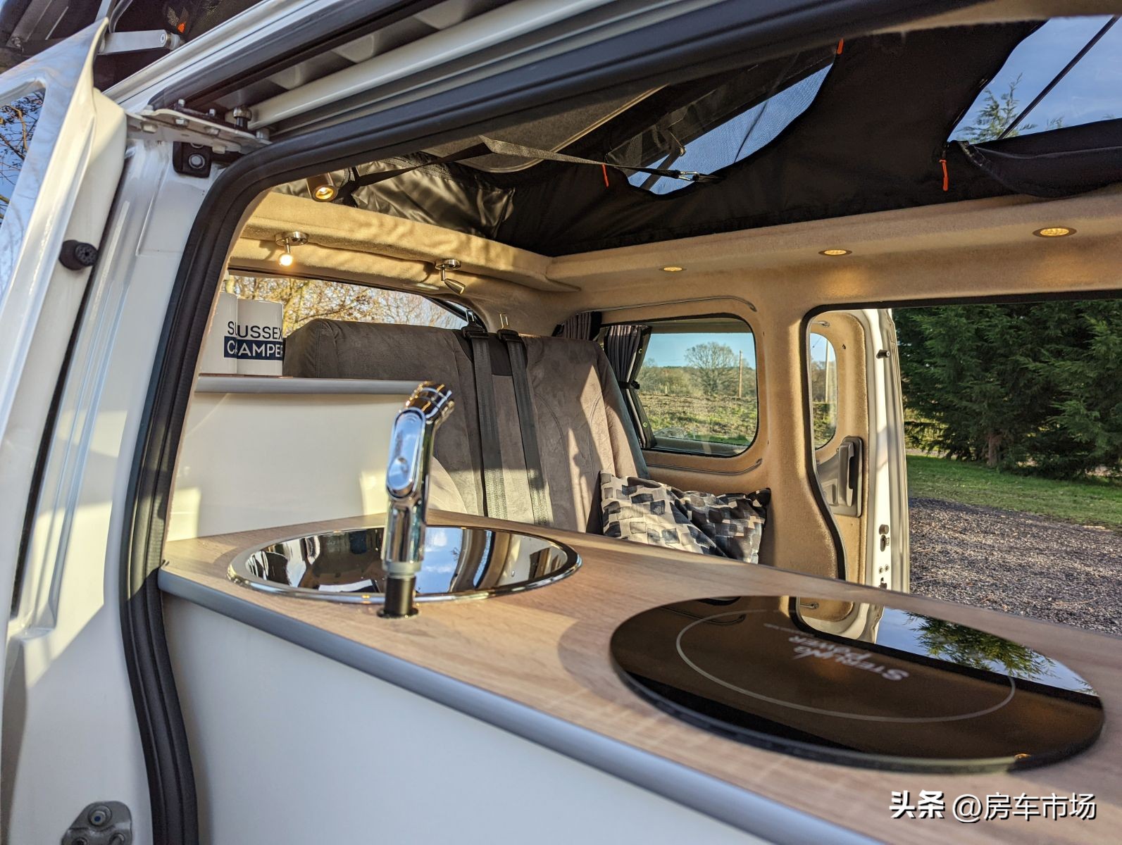 二手日产nv200升顶房车,日产nv200房车配置参数