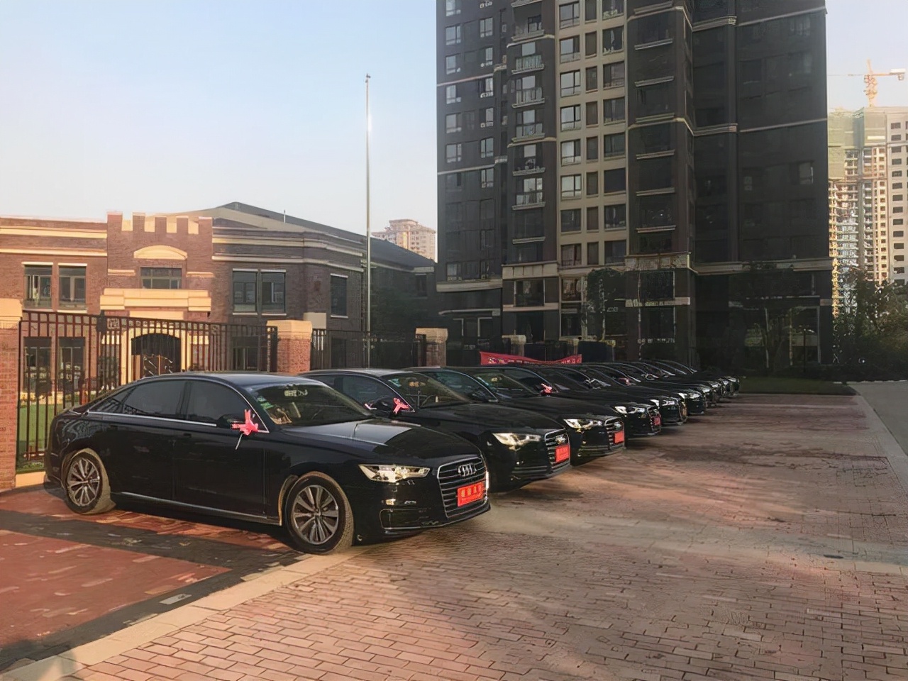 婚车品牌排行榜前十名,高端婚车品牌哪家好