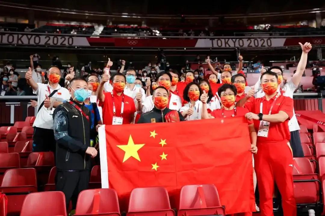 小小乒乓球儿歌,小小乒乓球运动员