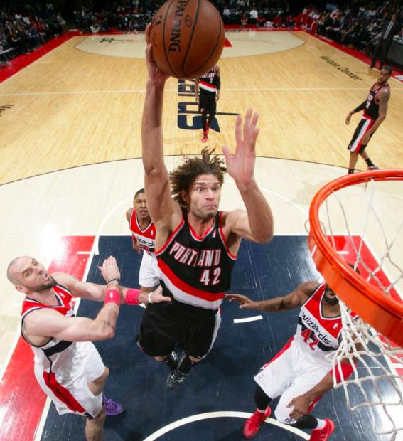 洛佩斯兄弟字母歌,nba洛佩斯图片