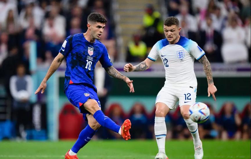 英格兰6-1巴拿马战报,英格兰6-2大胜伊朗评论