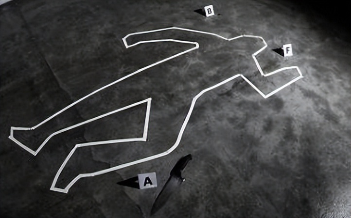 掏肠恶魔乔建国：花季少女夜路回家，惨遭毒手小肠被从*体下**掏出