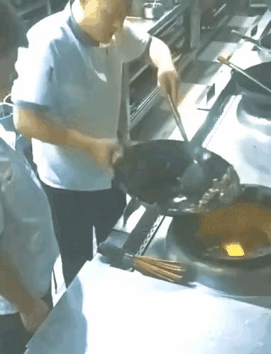 这是我见过最牛的一字马,这是史上最强的一字马无人敢挑战