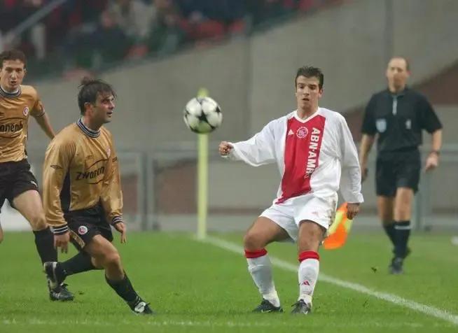 荷甲冠军阿贾克斯欧冠赛场,阿贾克斯获得荷甲冠军