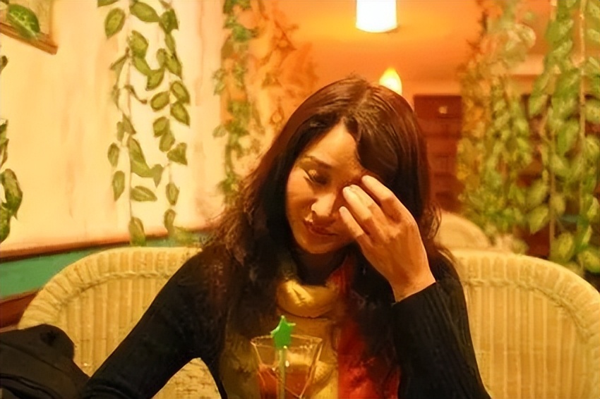 深扒2003年“张钰事件”：20盘录像带，30个导演，1场桃色罗生门