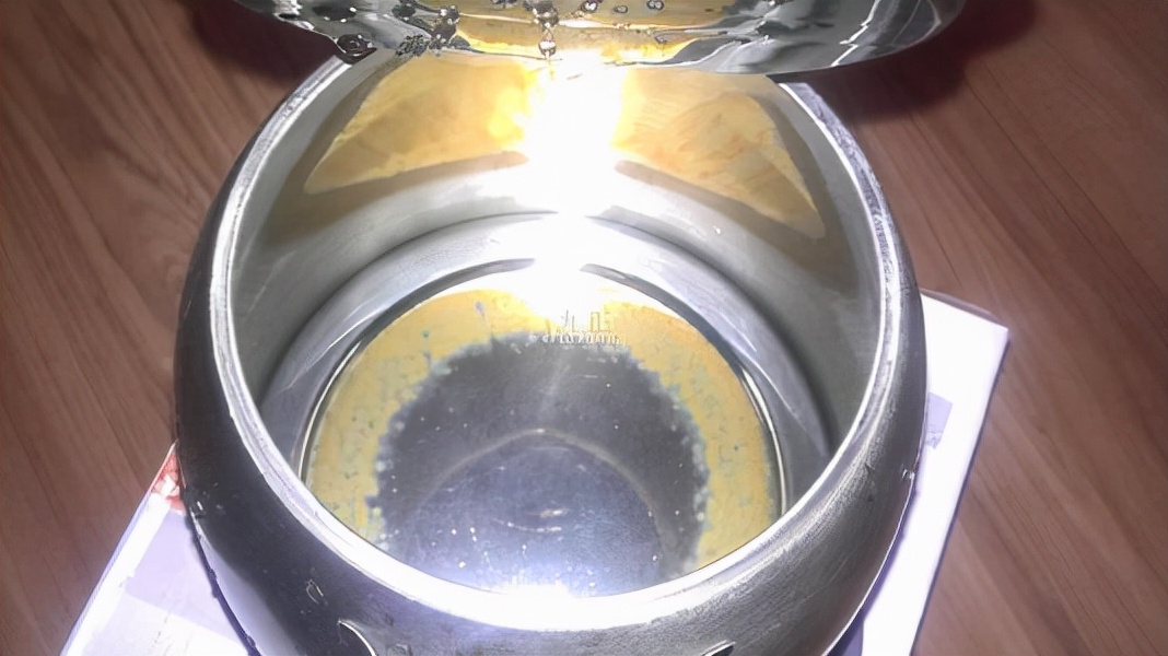 长期喝电热水壶烧的水有害吗,长期喝电热水壶烧的水有什么影响