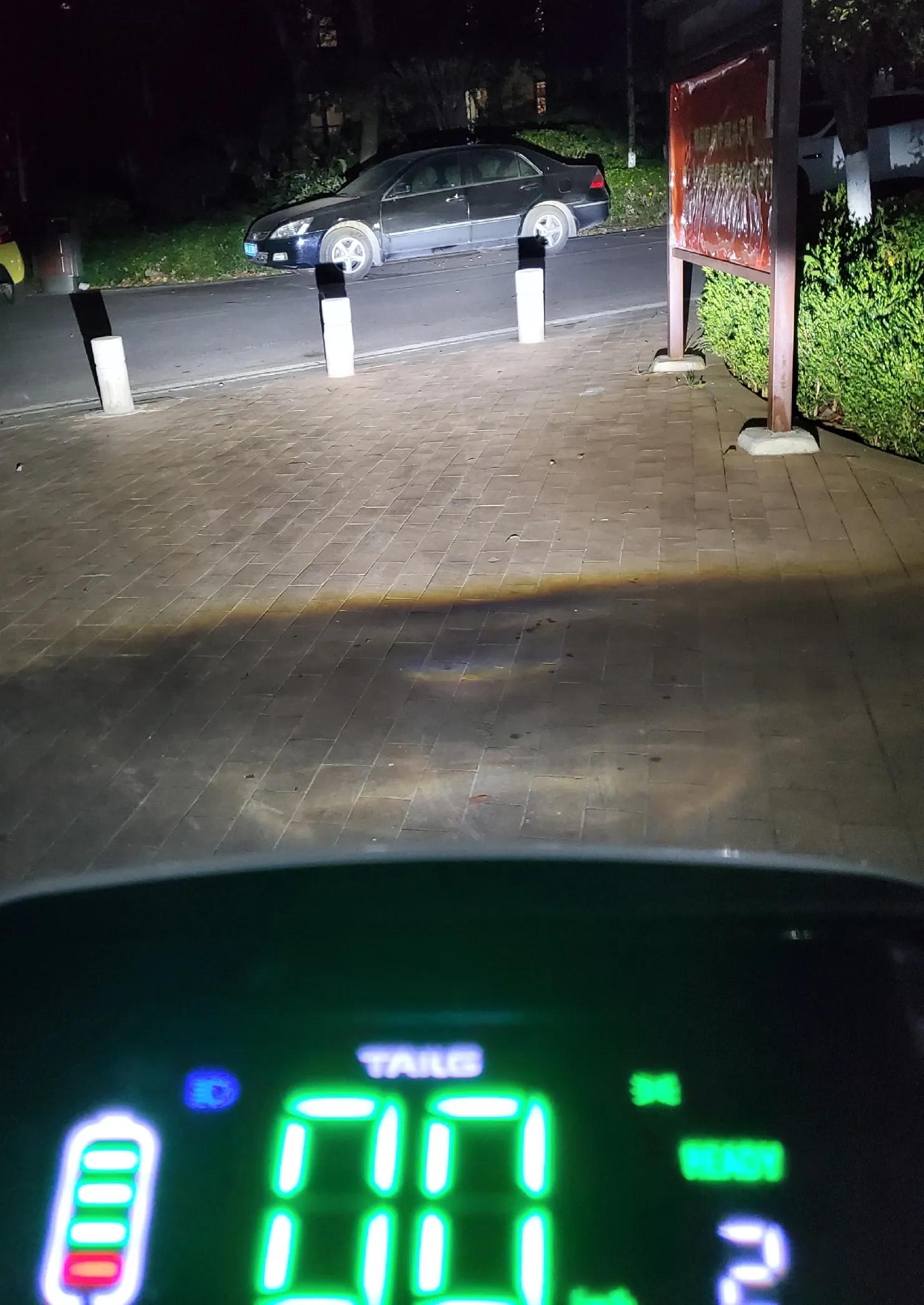 台铃x3eb更换小糸led透镜拆车大灯（具体步骤）