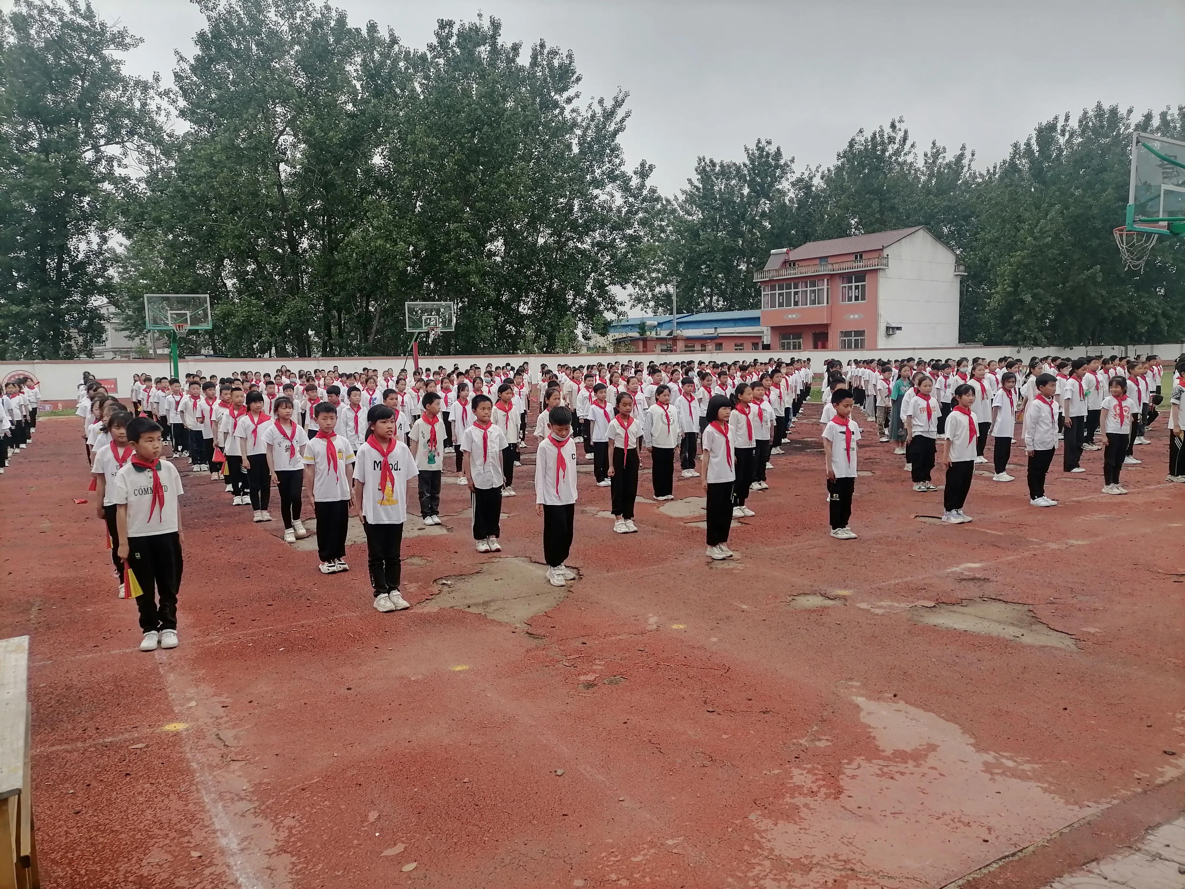 奔跑吧少年趣味大课间,奔跑吧少年小学生活动