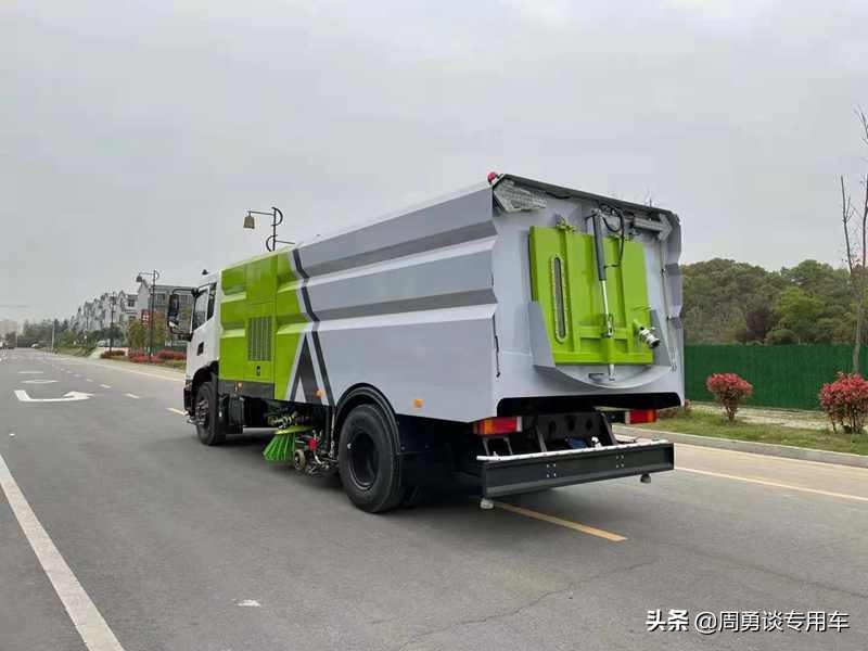 东风天锦中型洗扫车费用,东风天锦洗扫车操作介绍