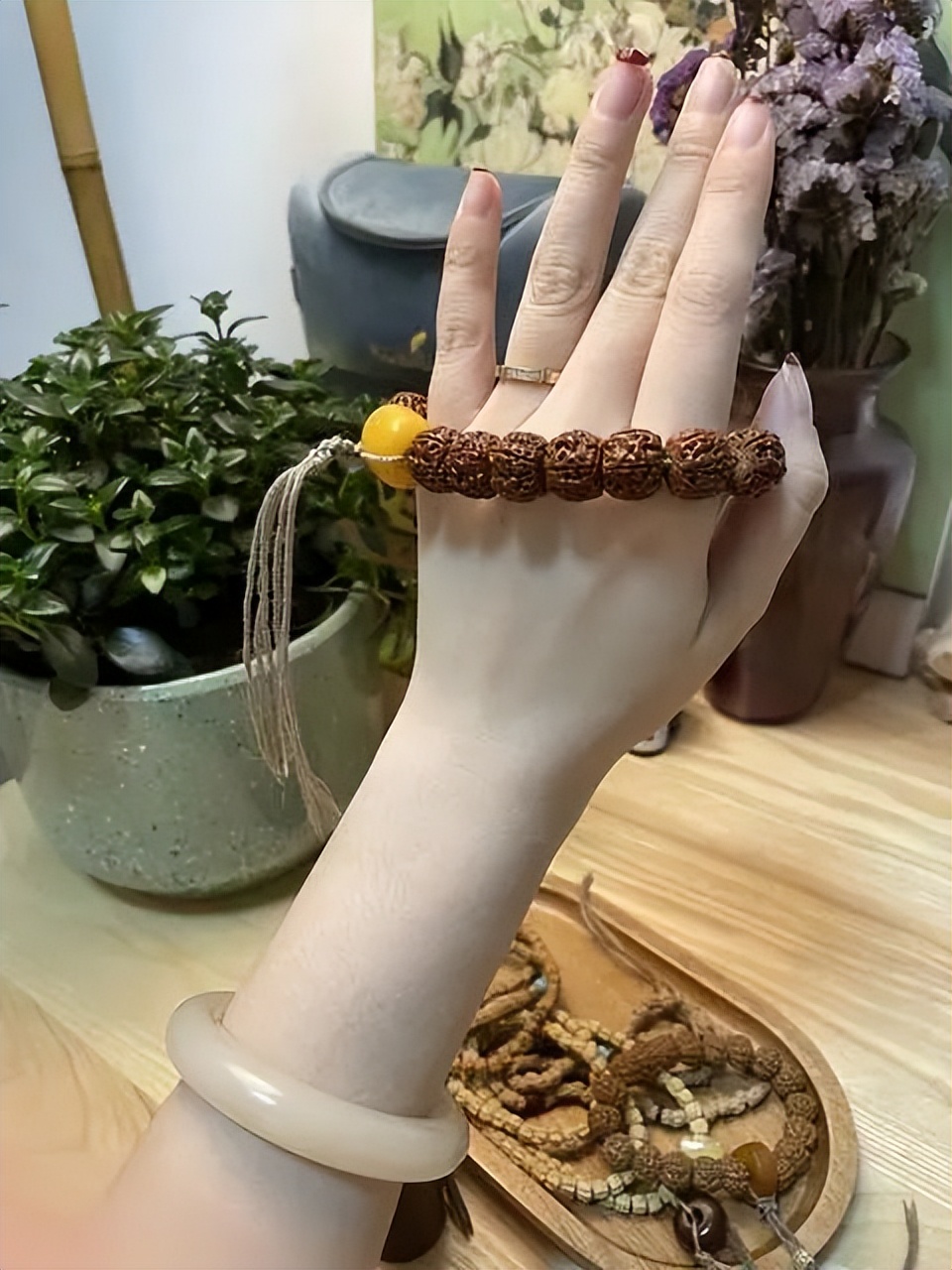 牢记这8个字，让你的金刚菩提轻松玩出“牛筋红”