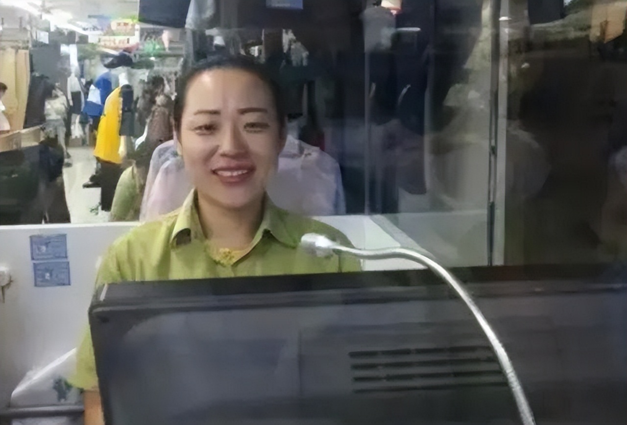 江苏富婆朱丽丽怎么起家的,江苏富婆朱丽丽