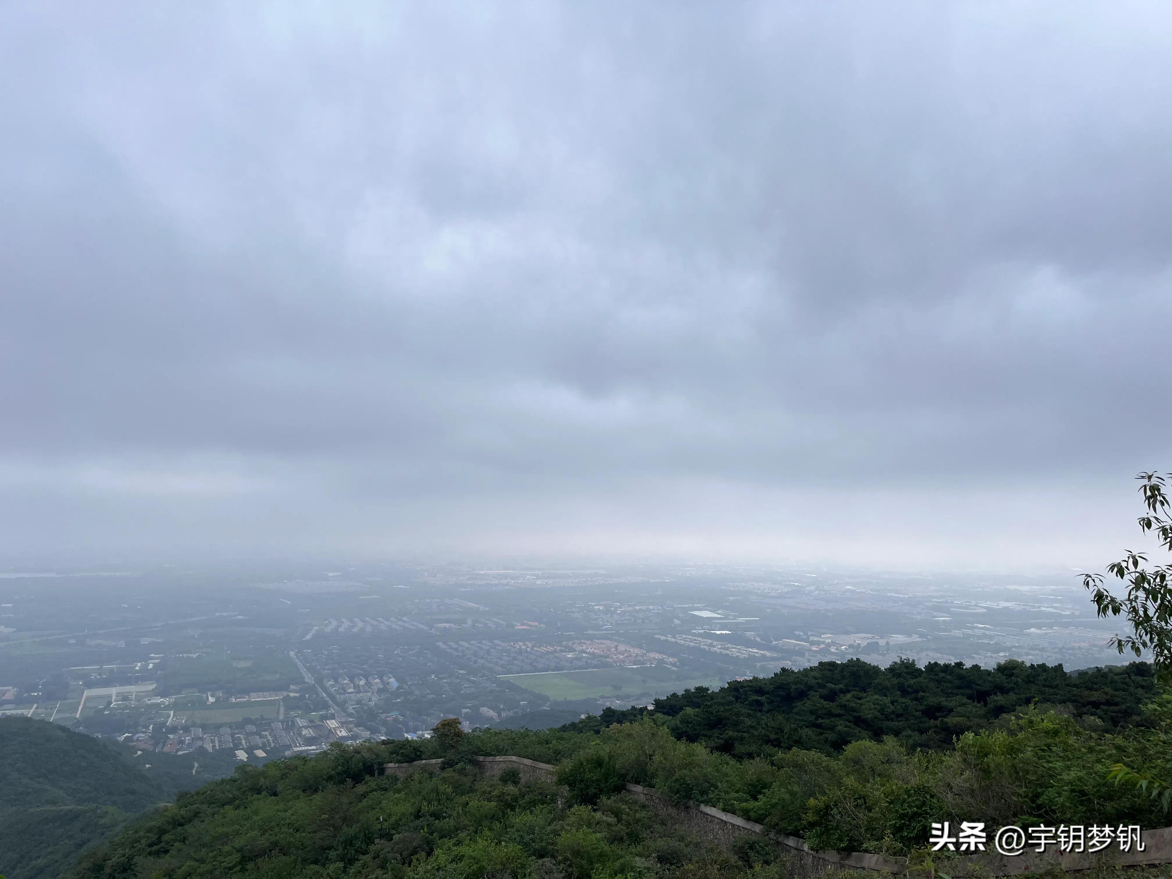 这天爬泰山要穿什么,这天爬泰山