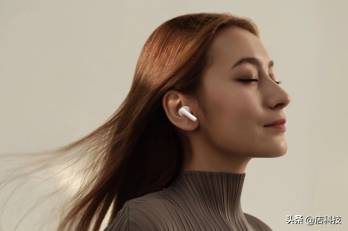 充电宝电脑手机三合一推荐,数码产品耳机充电宝