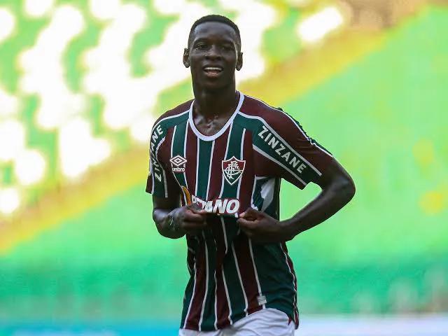 巴西联赛弗鲁米嫩塞比赛视频,克鲁塞罗巴西杯2020