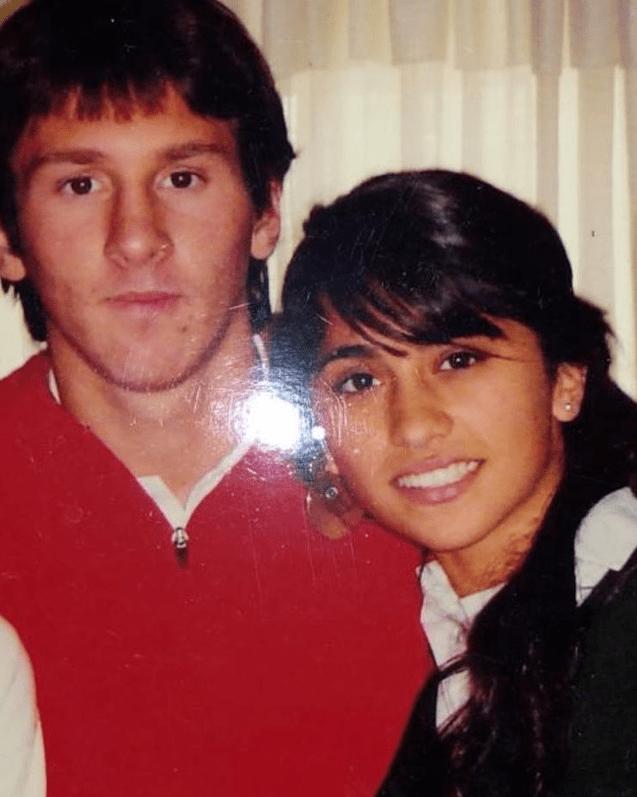 梅西从侏儒症到成为一代球王,梅西从贫民窟里走出的侏儒症