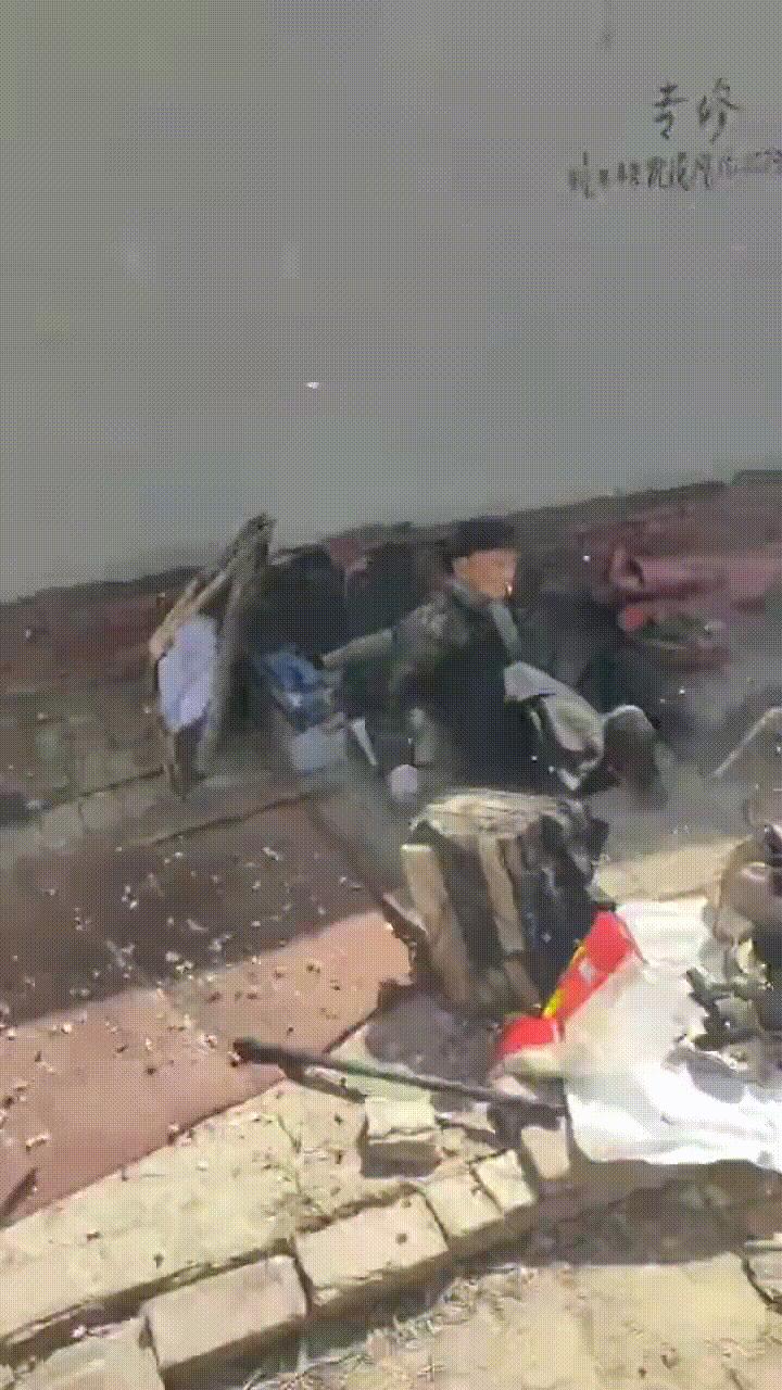 神回复P图,神回复自己的颜值