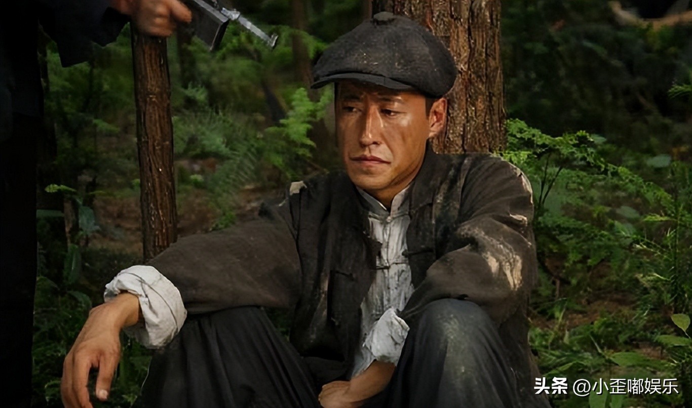 “抗战神剧”专业户演员，如今全糊了，他们的“没落”该怪谁呢？