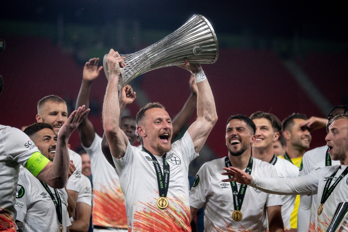 梅西转会最新消息本泽马,转会最新消息梅西