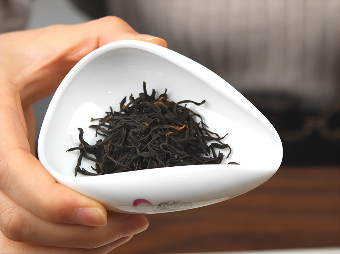 三种被列入黑名单的茶叶你知道吗,央视曝光公认最坑人的四种茶