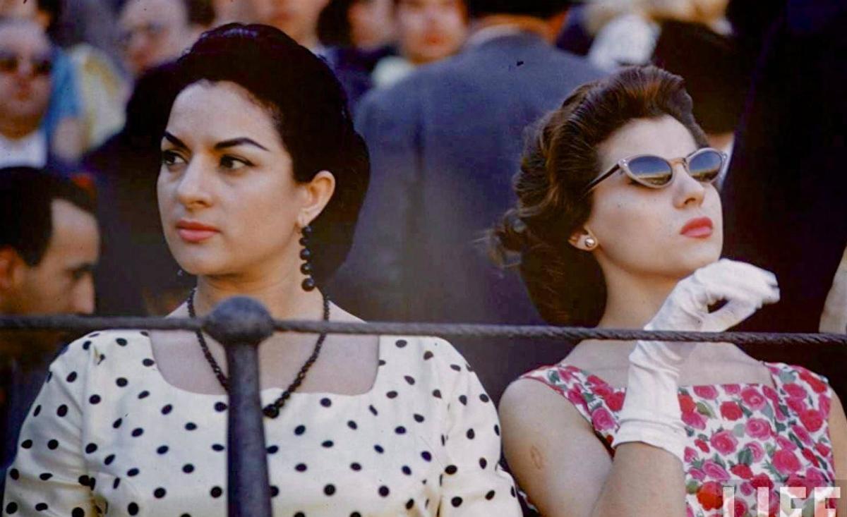 老照片:掠夺伊拉克黄金的美军,与德军合影的波兰*妓军**