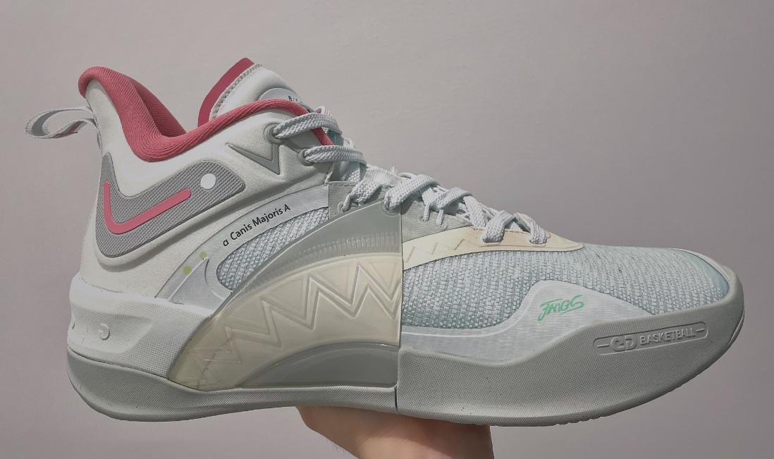 安踏新发布篮球鞋,安踏最新发布的篮球鞋