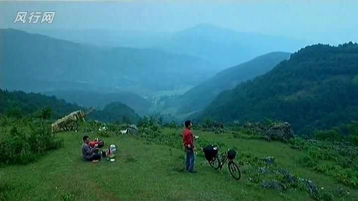 我们在意境里眺望天空，俯瞰迷人的世界——白帆诗歌艺术欣赏