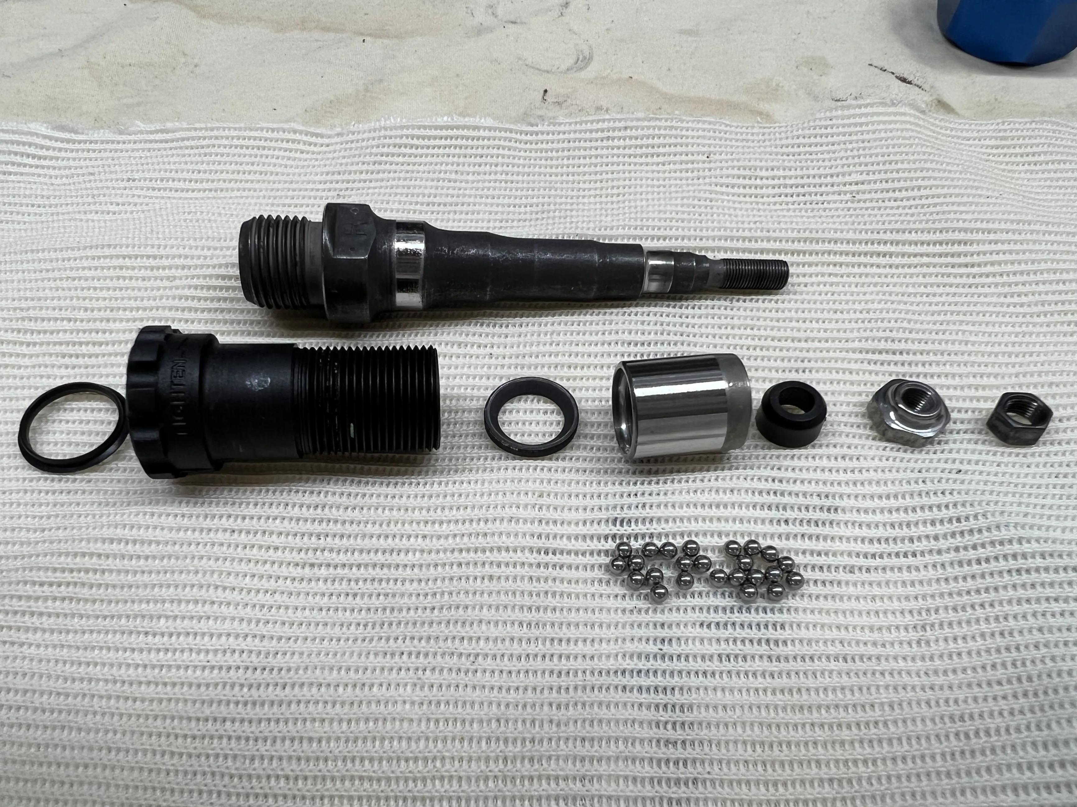 禧玛诺后轴塔基拆卸保养,禧玛诺保养油的正确用法