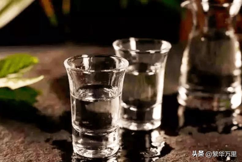 中国最尴尬的5款酒,中国混得最惨的四种酒