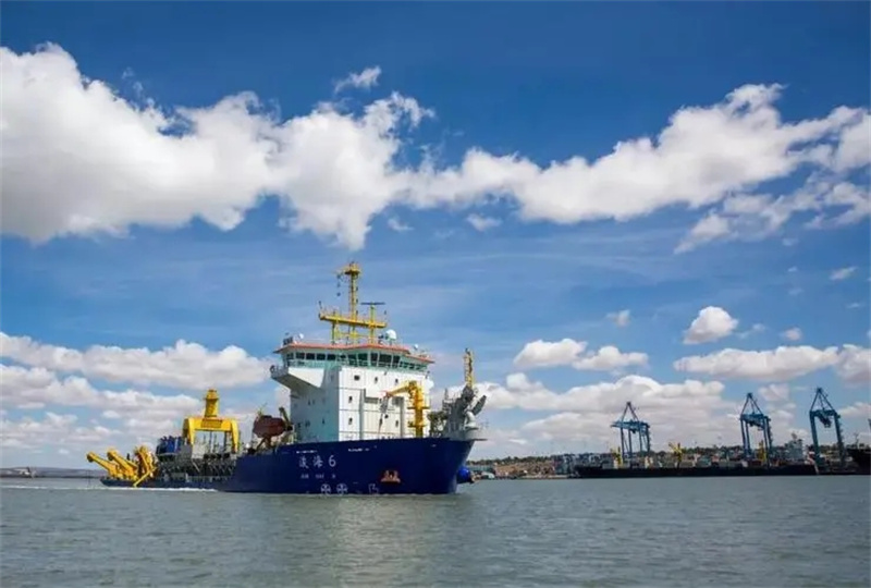 2009年，东北小伙和非洲媳妇生下混血儿，宝宝肤色着实没想到