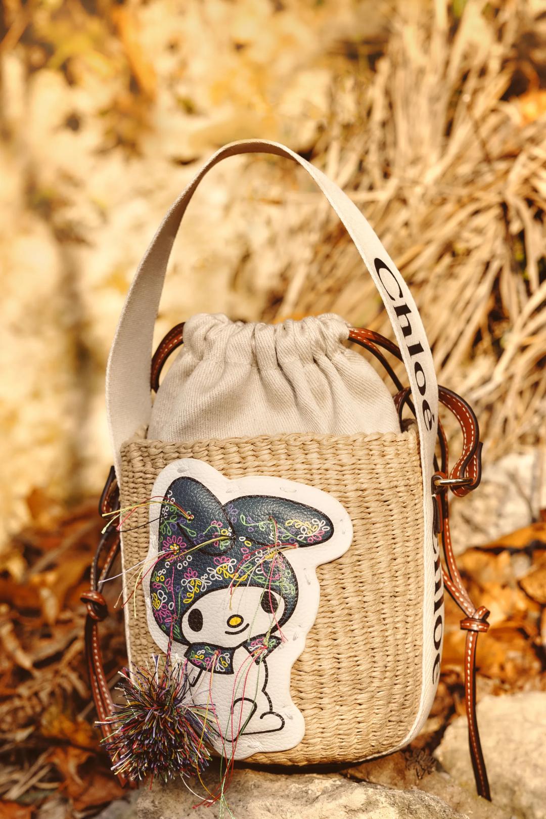 奢侈品牌联名营销,ip联名等方式持续拓展品牌知名度