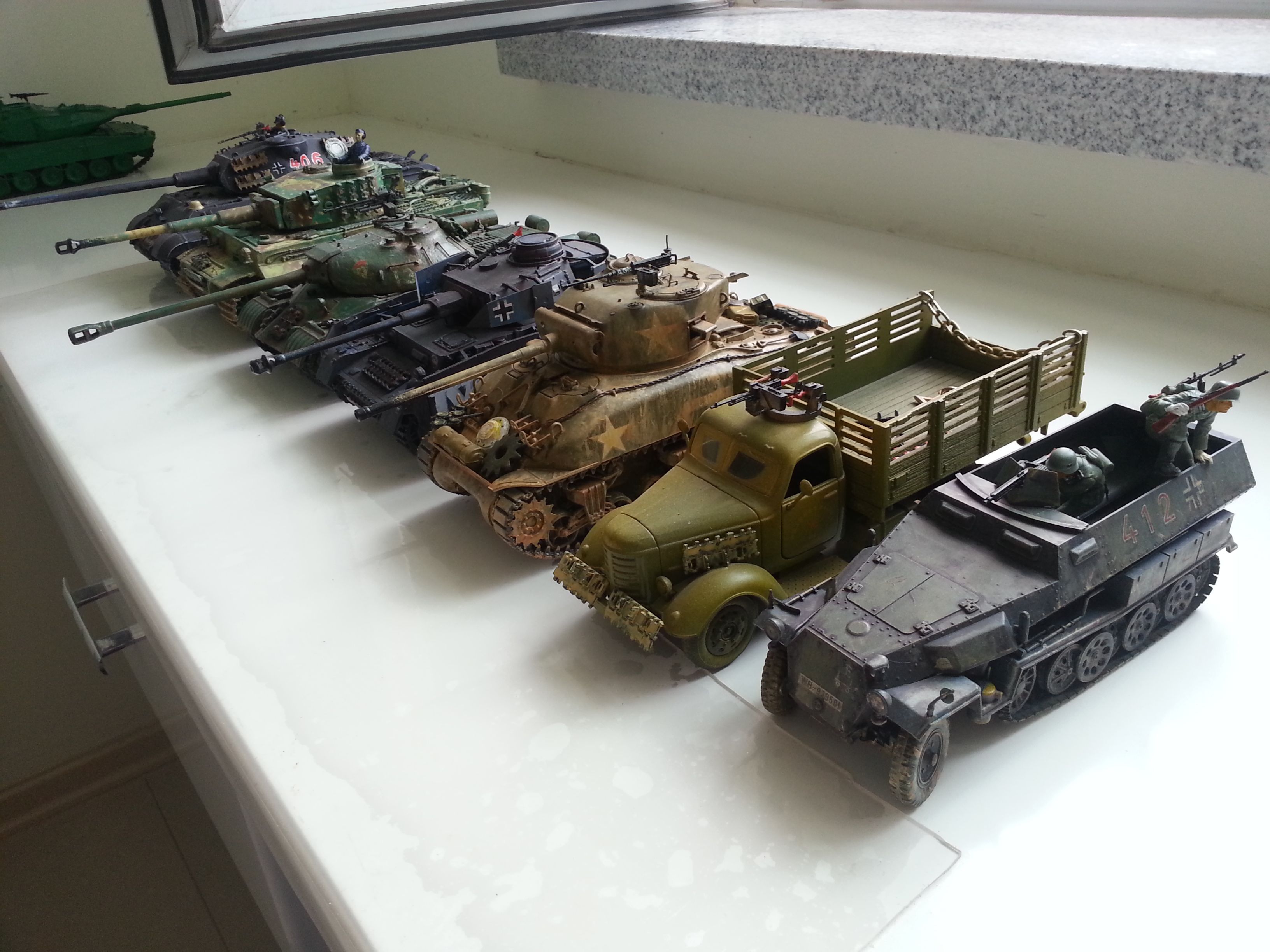 旧坦克藏黄金,旧坦克发现黄金