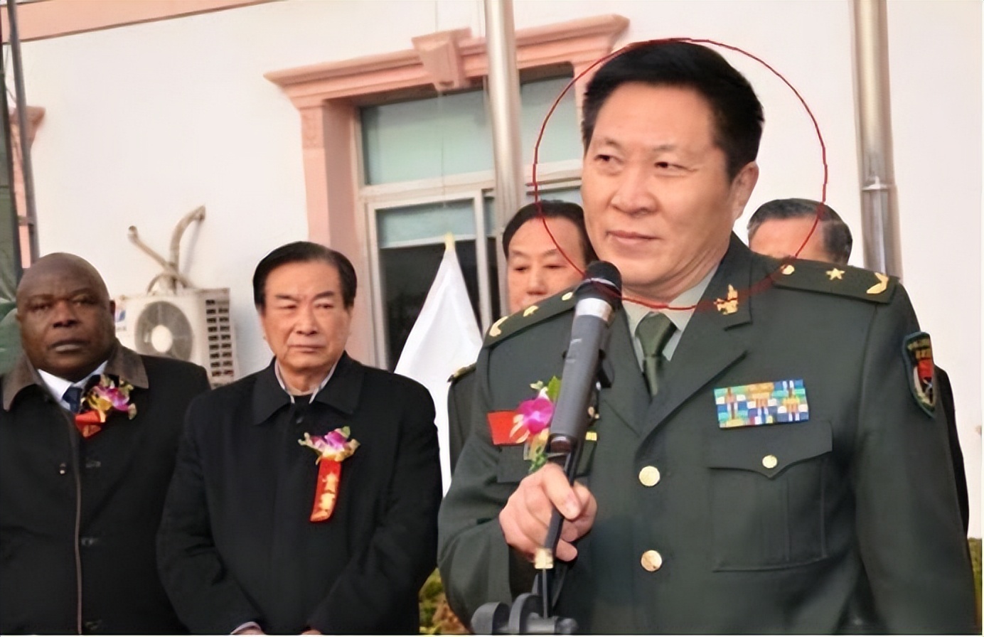 假少将骗财,假少将去诈骗