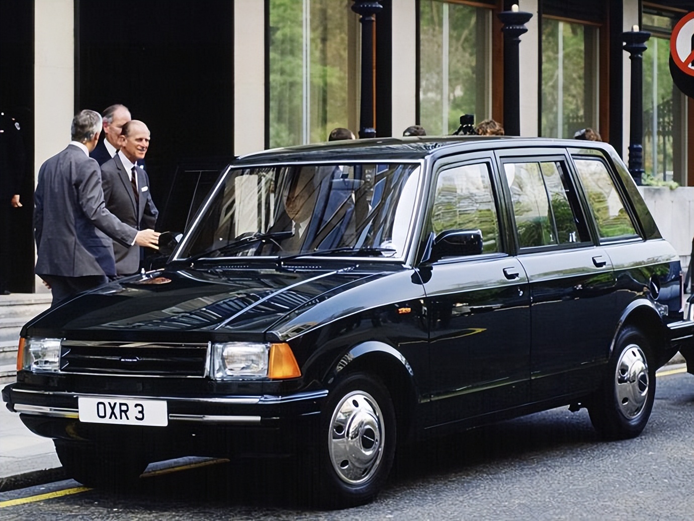 女王收到过的最奇怪的礼物你可以去看看