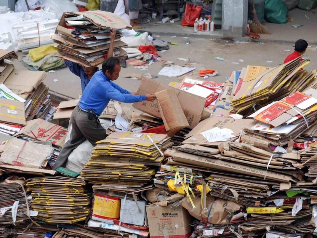 生活垃圾有哪些可以卖钱,垃圾回收暴利