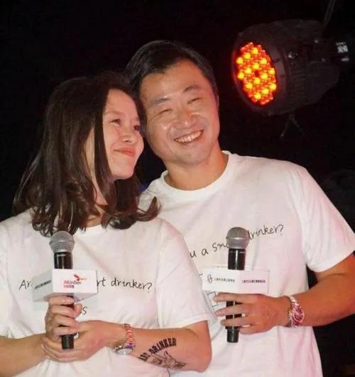 “网球天后”李娜：15岁爱上教练，24岁结婚，用前途赌他不会变心