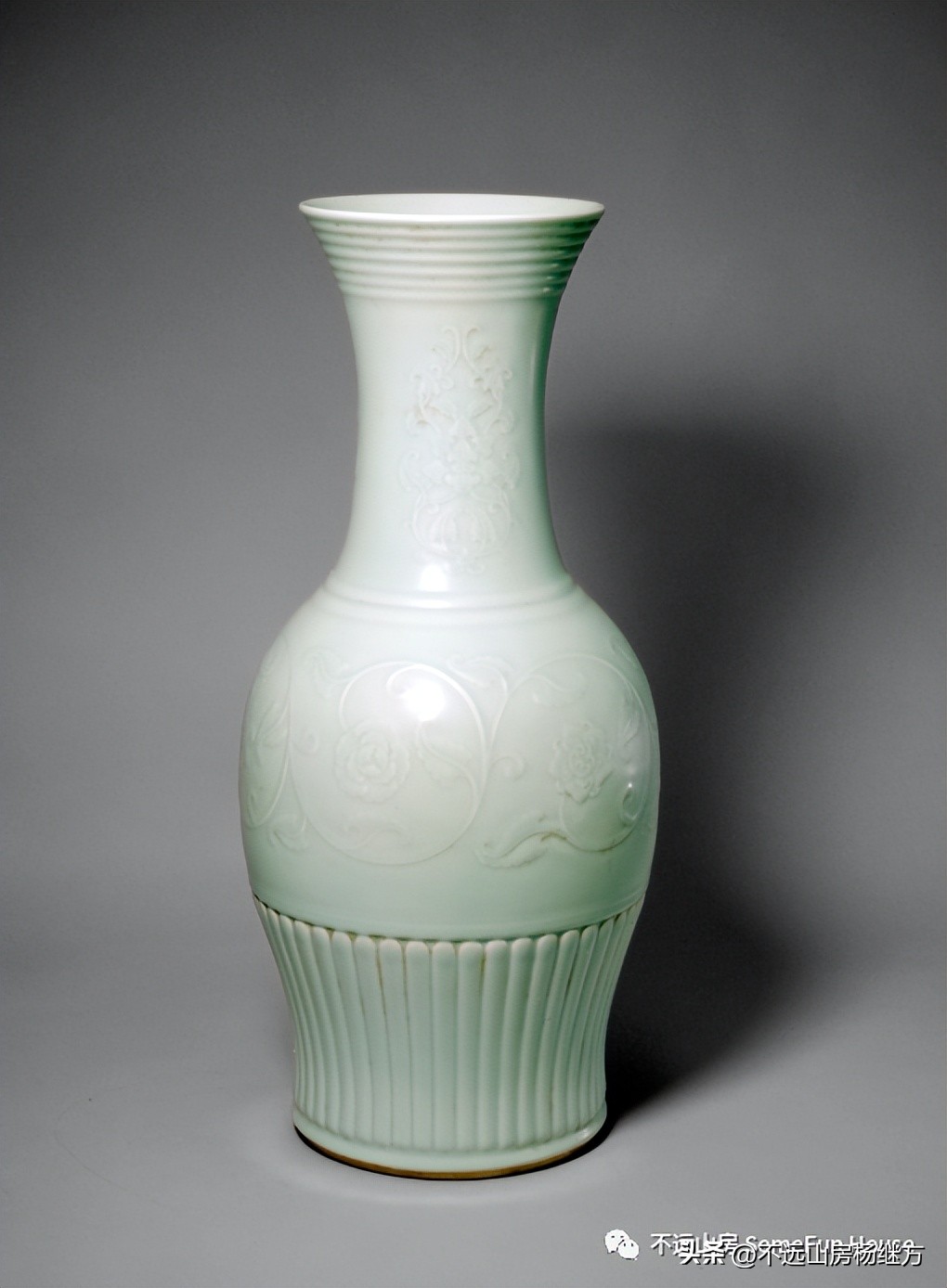 雍正黄色釉瓷器图,清代雍正朝粉青釉瓷器鉴赏