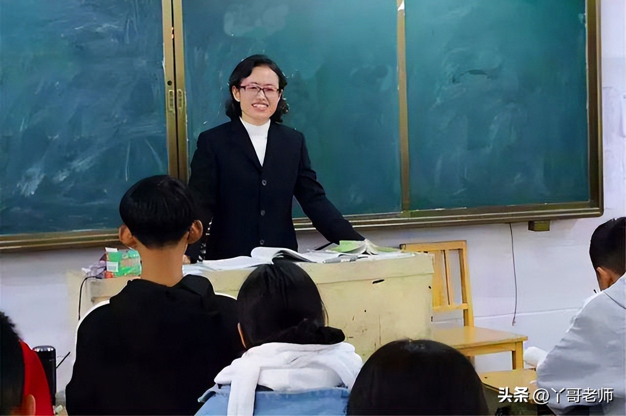 作为生物老师所面临的职业环境,生物教师的出路