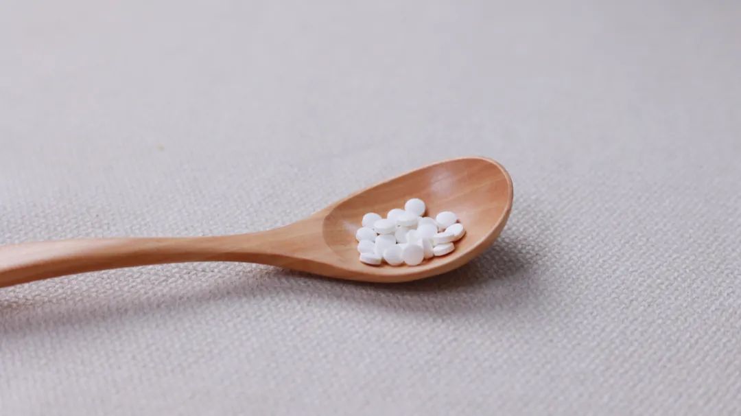 腰椎间盘突出要怎么治疗才好得快,腰椎间盘突出症的有效治疗方法