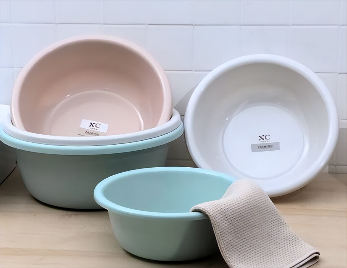 脚气真菌怎么根除三个简单小方法,真菌脚气如何治才可根除