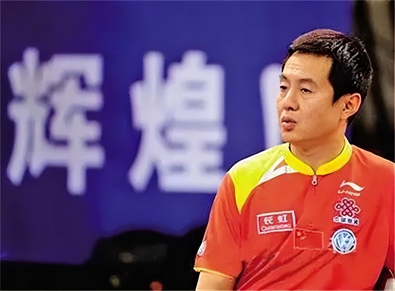女乒教练施之皓，开除世界冠军郭跃引争议，娶小22岁弟子重回上海