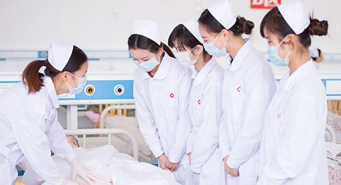 就业前景好适合女生报考的专业,适合女生报考又有前景的专业