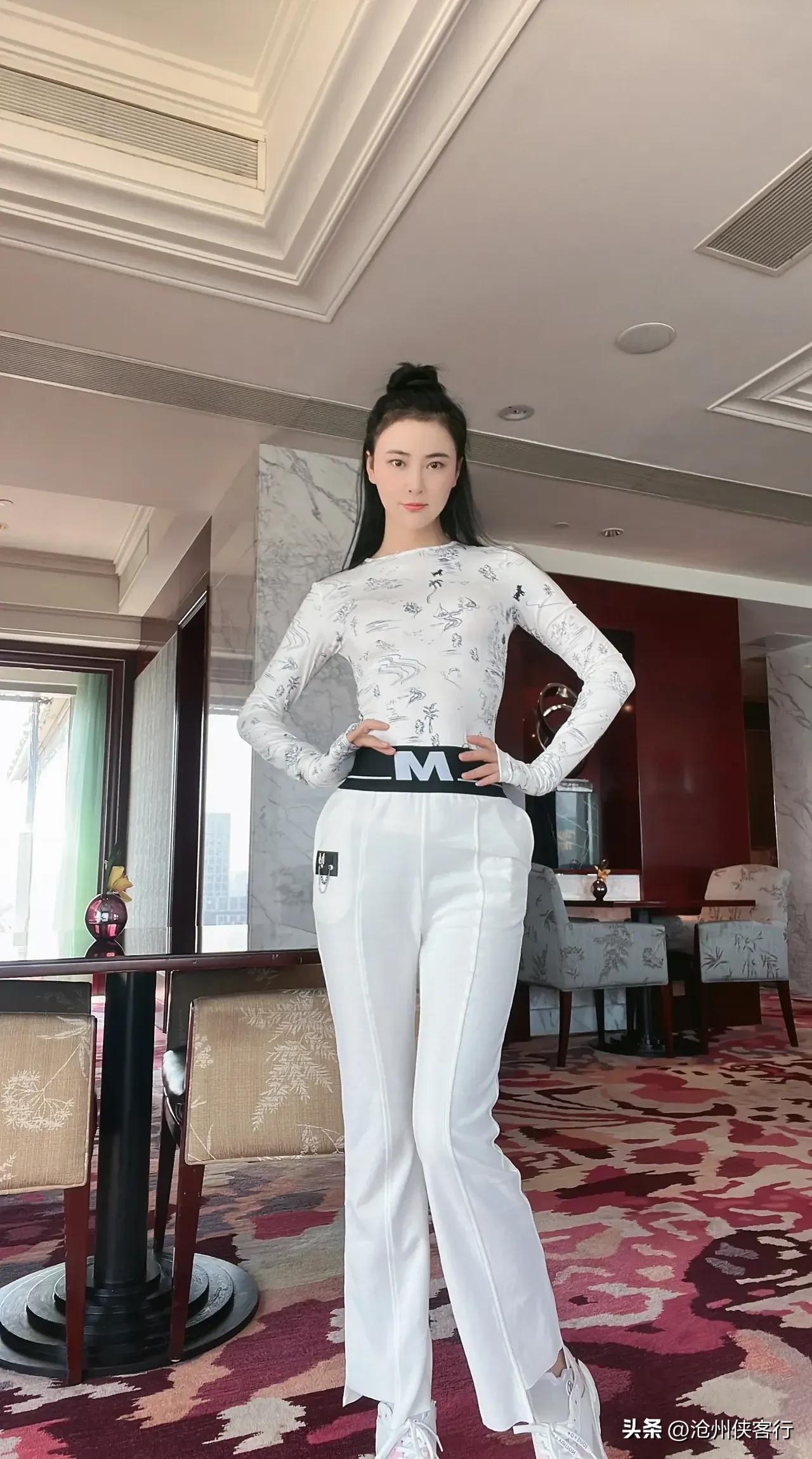 影视演员吴丹,吴丹名模