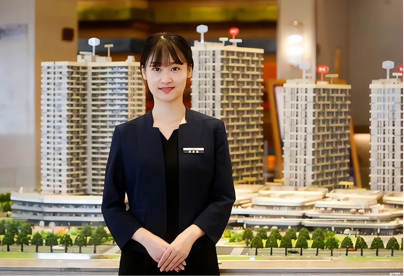 为什么售楼处多是漂亮女生,为啥售楼部女的漂亮