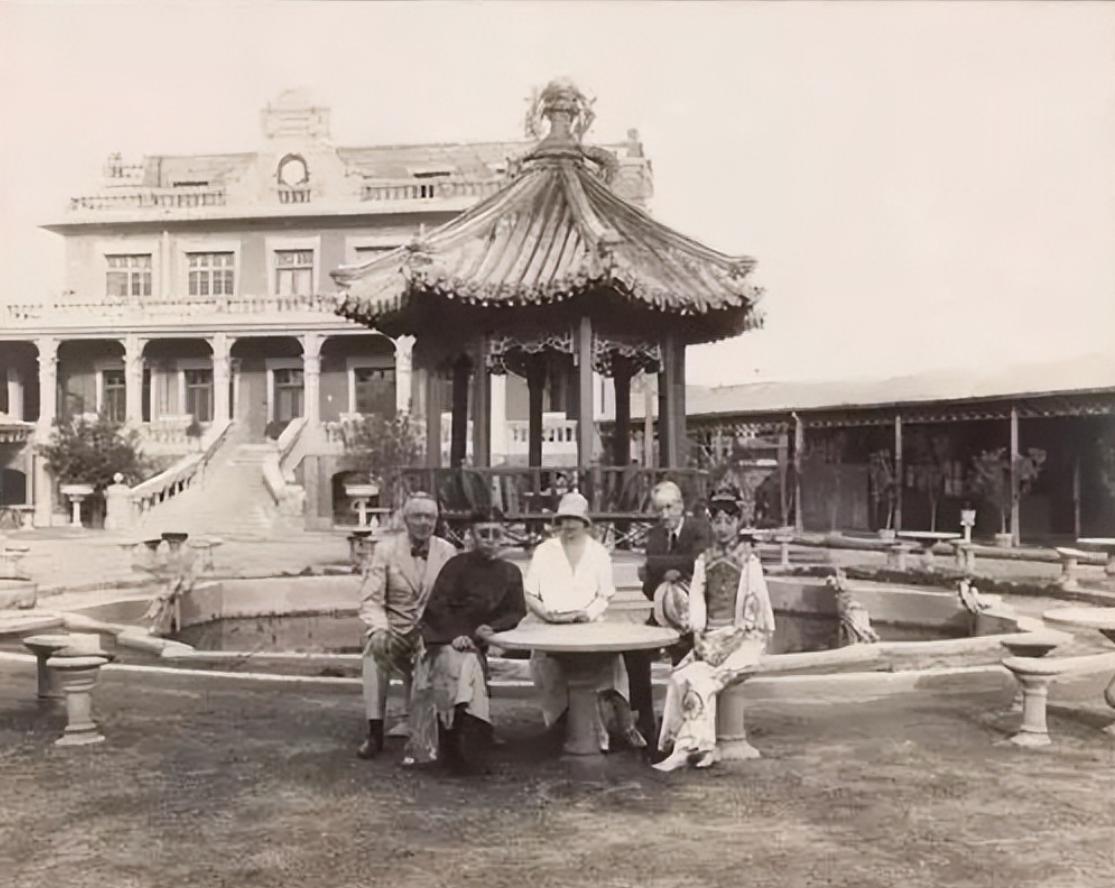 溥仪百达翡丽,溥仪百达翡丽定制龙表