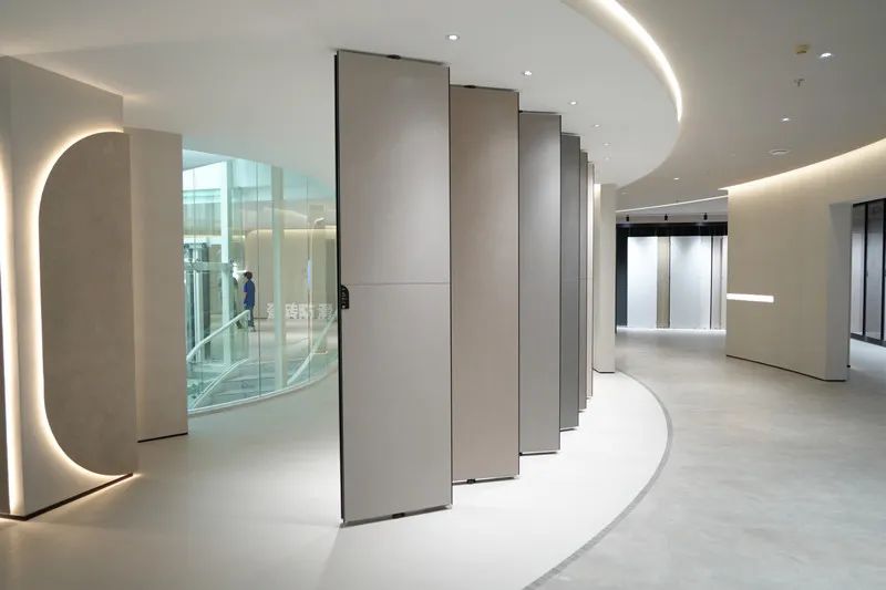 惠达瓷砖耐磨系数,惠达瓷砖防滑演示