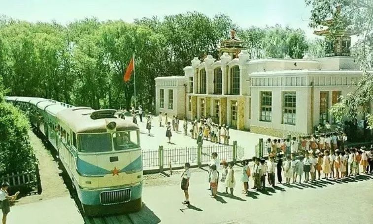 六一小火车,六一陪伴孩子和家人的美好时光