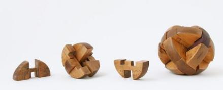 我是鲁班锁，英文名儿叫Burr~