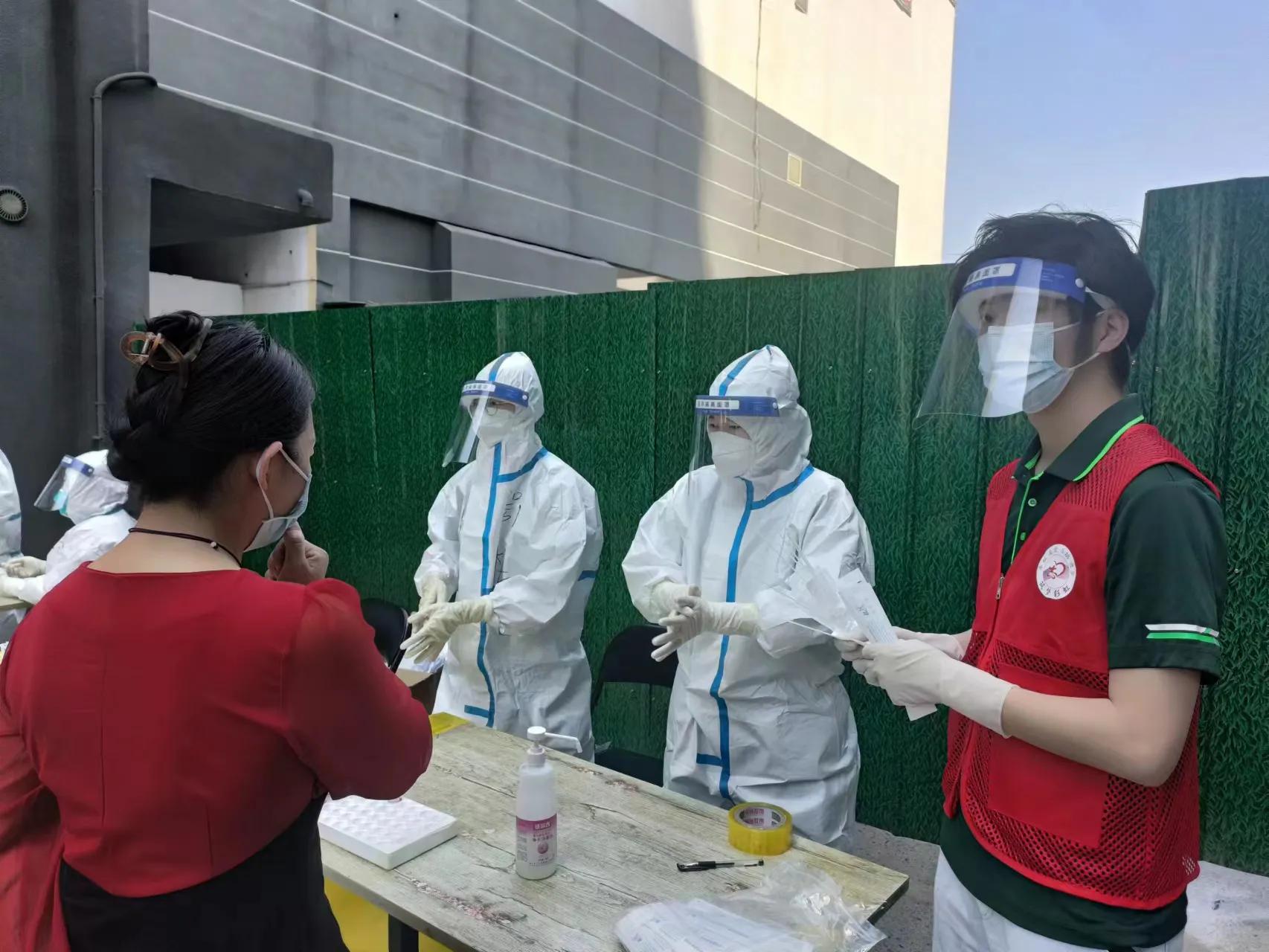 鐪熸儏娓╂殩浣犳垜,鐪熸儏娓╂殩瀹堟湜鐩稿姪